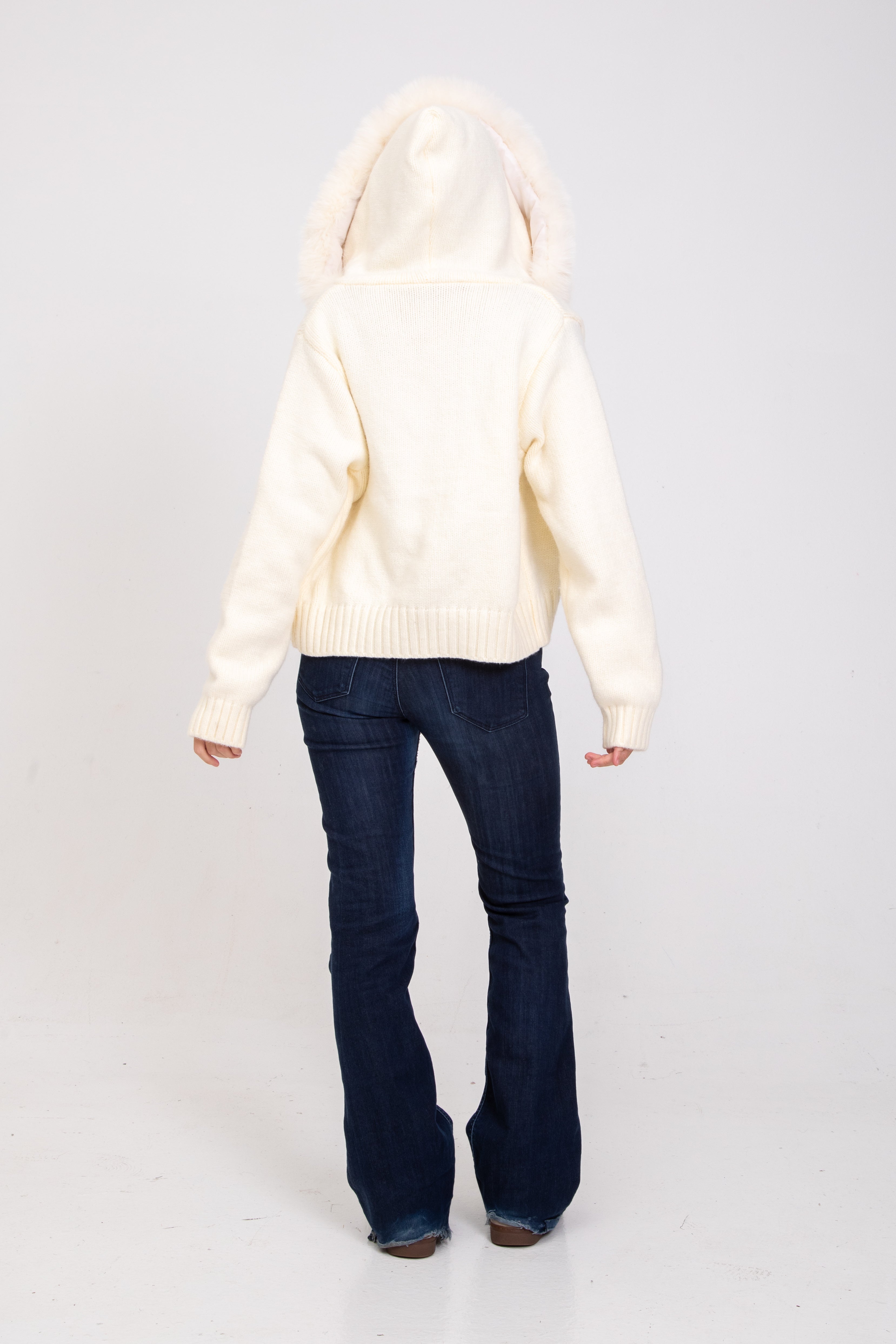 Juliette |Veste chaude et confortable avec capuche et col en fourrure