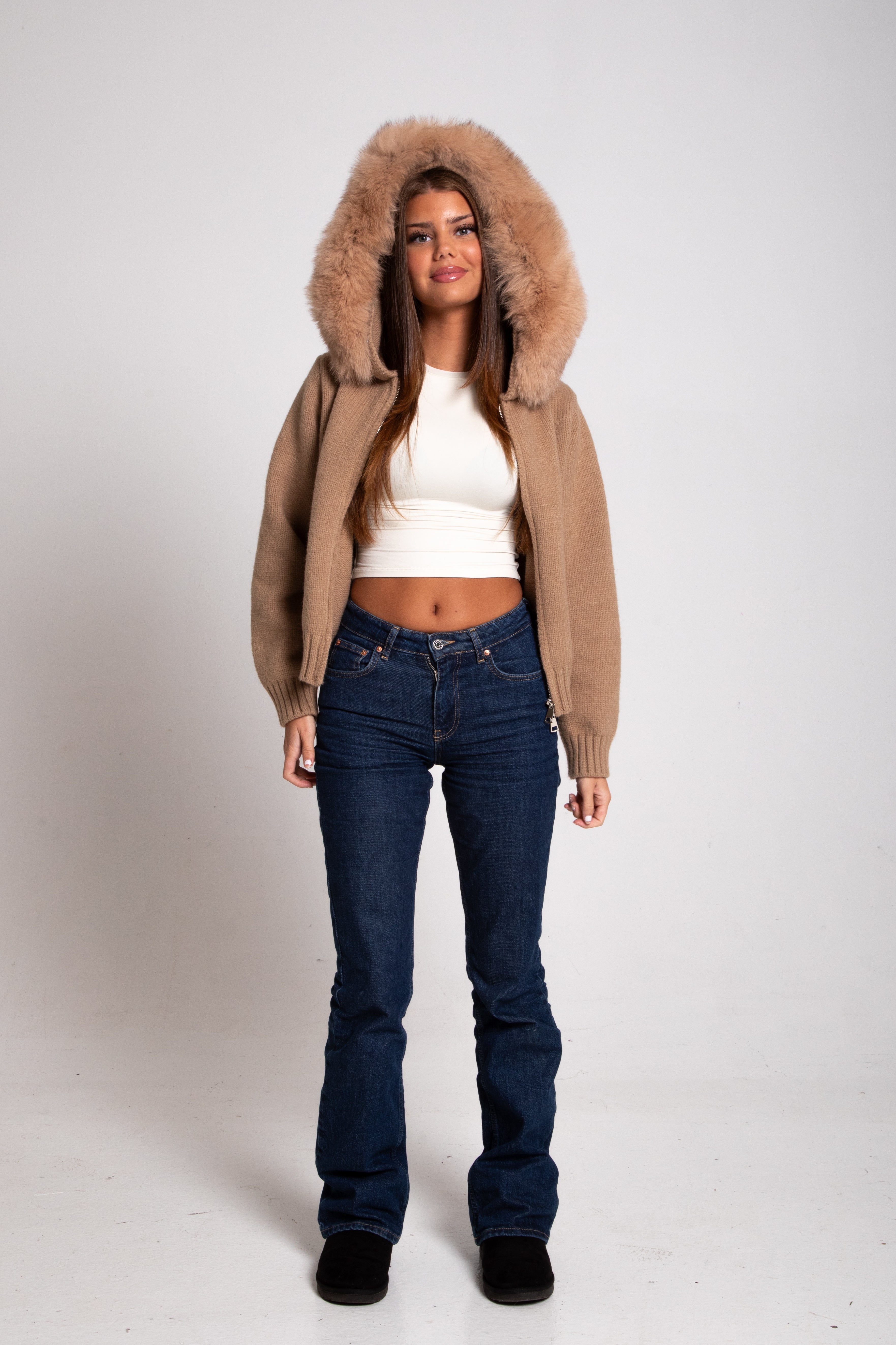Juliette |Veste chaude et confortable avec capuche et col en fourrure